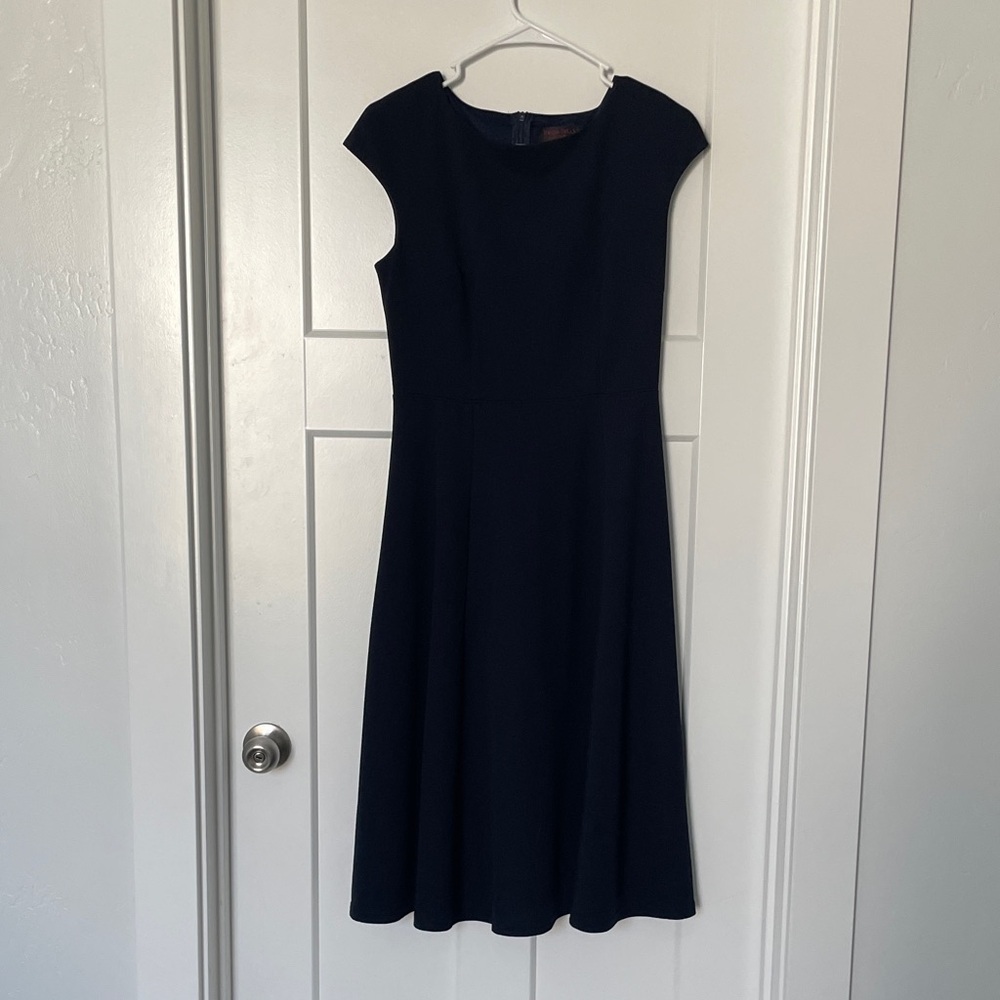 Elegant Navy Cap Sleeve Dress M